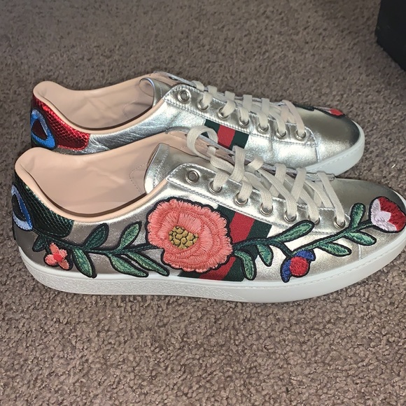 Gucci - Picture 3 of 4